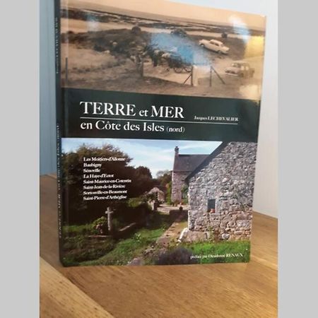 Nouveau Gite Situe Au Coeur Du Cotentin Saint-Pierre-d'Artheglise Exteriör bild